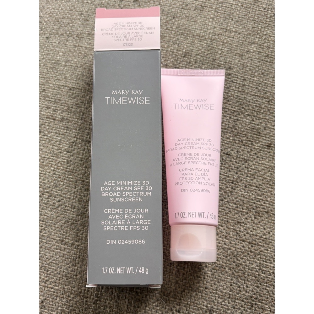 New! Mary Kay Day Cream Age Minimize 3D Normal to Dry Skin Anti Aging